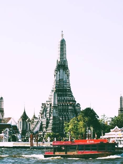Vluchten naar Bangkok
