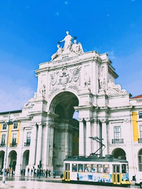 Vluchten naar Lissabon